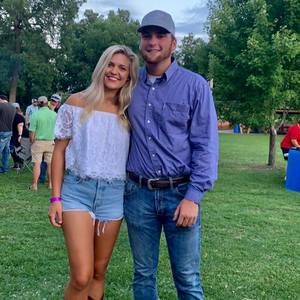 Meet your Posher, Dustin